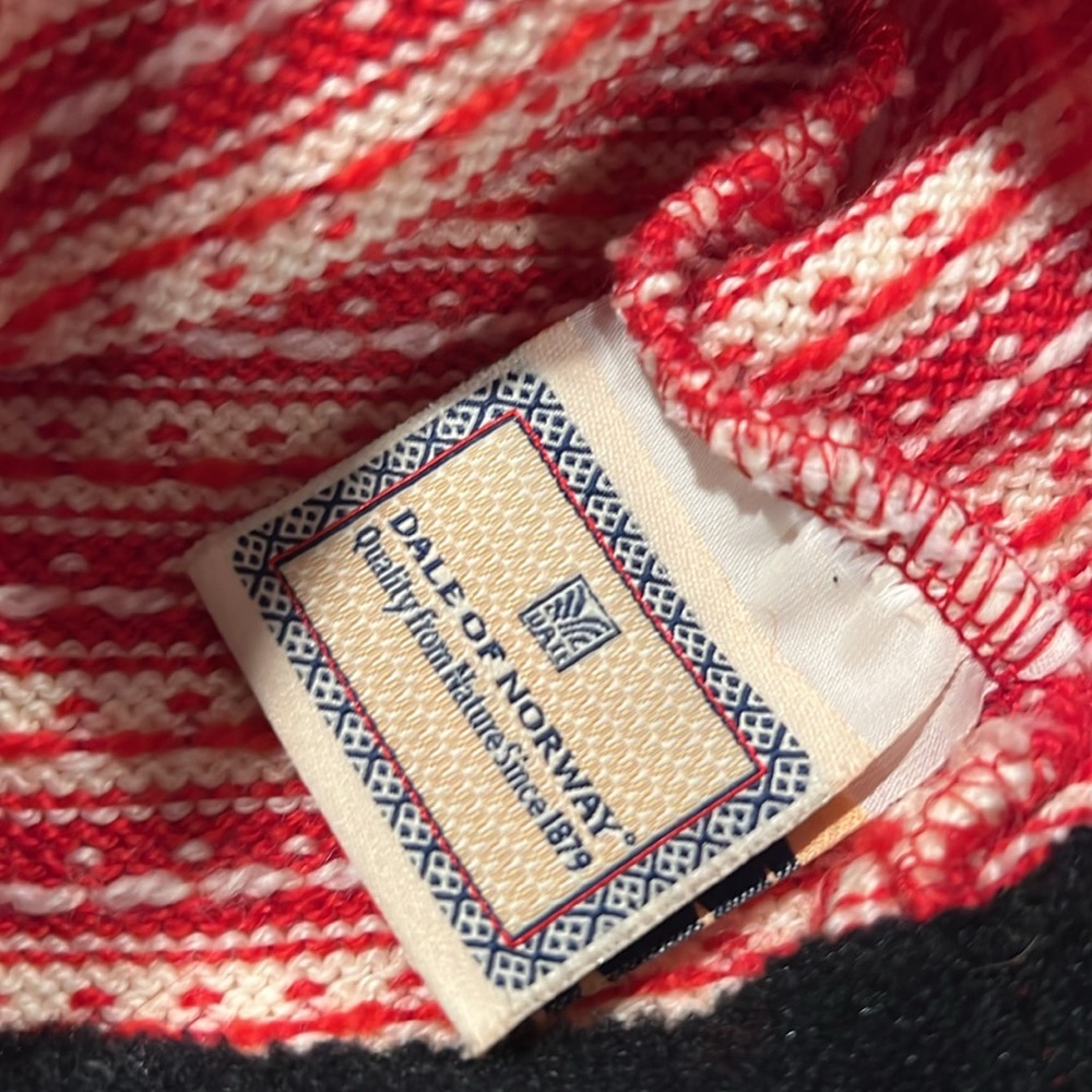 Dale of Norway Red Wool Hat - Picture 4 of 6